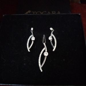 Tocara Sarah eve DiAmi sterling silver rhodium plated necklace and earrings